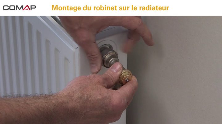 Montage D'un Robinet Thermostatique Sur Un Radiateur Avec Étanchéité Filasse serapportantà Robinet Radiateur Leroy Merlin