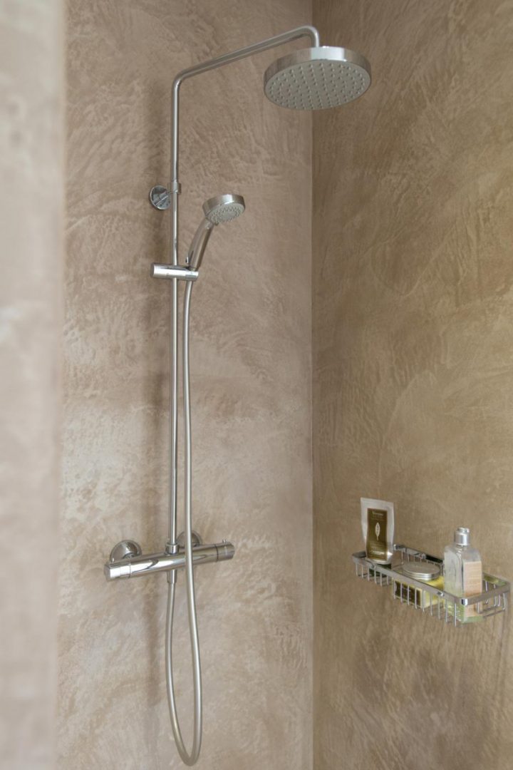 Mortex | Revêtement Pour Salles D'eau | Beal International concernant Enduit Salle De Bain Imperméable