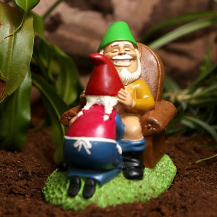 Nain De Jardin Couple Heureux À 24,95 intérieur Nain De Jardin Doigt D Honneur Nain De Jardin Couple Heureux À 24,95 intérieur Nain De Jardin Doigt D Honneur