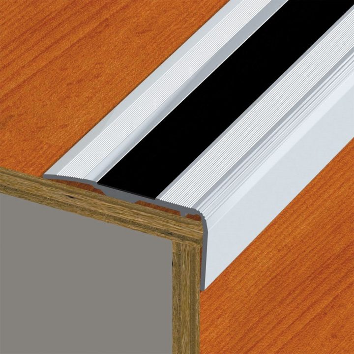 Nez De Marche Aluminium Anodise + Bande Antiderapante destiné Nez De Marche 40X40 Nez De Marche Aluminium Anodise + Bande Antiderapante destiné Nez De Marche 40X40