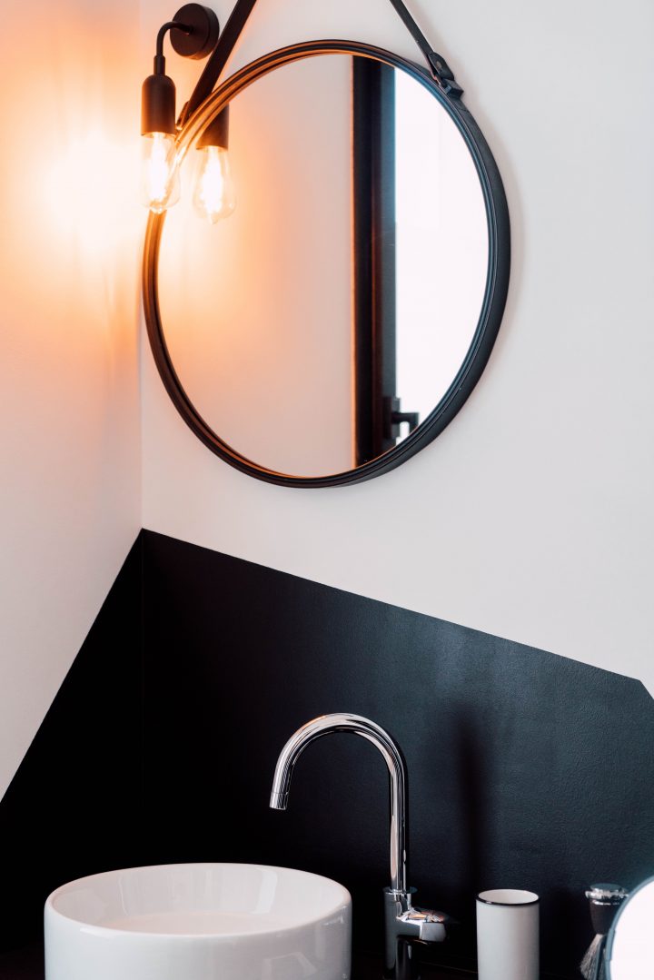 Nous Avons Voulu Dans Notre Salle De Bains Une Peinture serapportantà Peinture Spéciale Salle De Bain