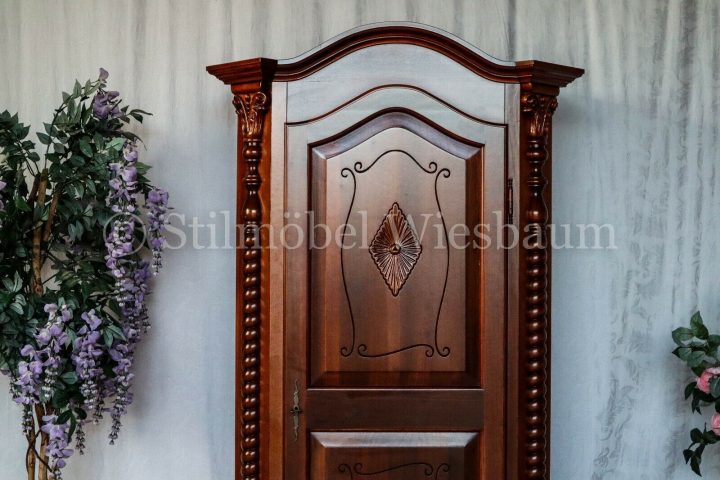 Nr. 1371B Mobil Bracco Italia Kleiderschrank avec Mobil Meuble