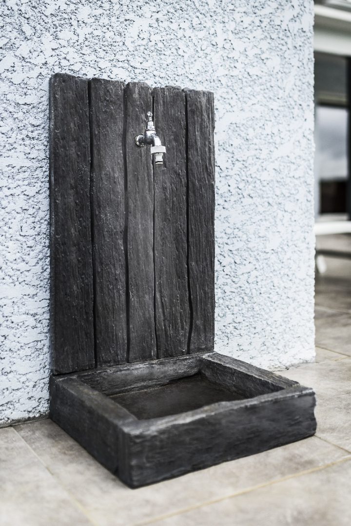 Oléac-Debat, Hautes-Pyrénées, France. Design Et Construction concernant Robinet Extérieur Décoratif Leroy Merlin