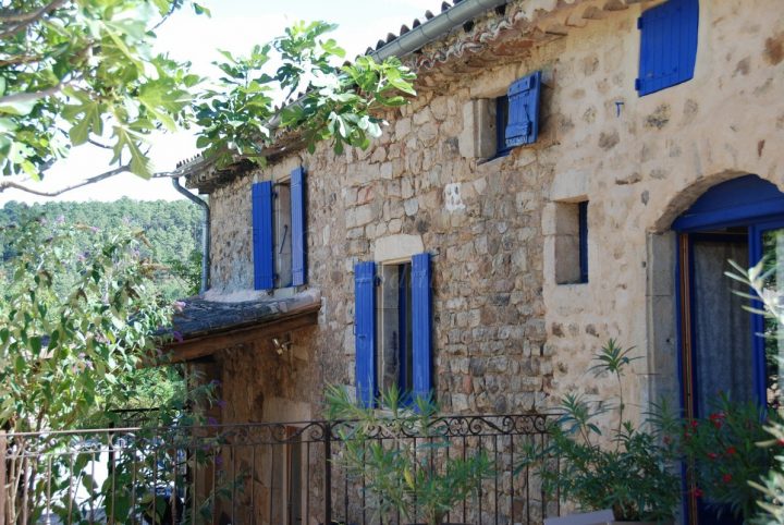 Ombre Bleue Du Figuier : Chambre D'Hote Ailhon, Ardèche tout Chambre D Hote Ardeche Sud Ombre Bleue Du Figuier : Chambre D'Hote Ailhon, Ardèche tout Chambre D Hote Ardeche Sud