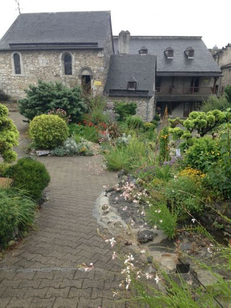 Parcs Et Jardins – Ville De Lourdes tout Les Jardins De Lourdes