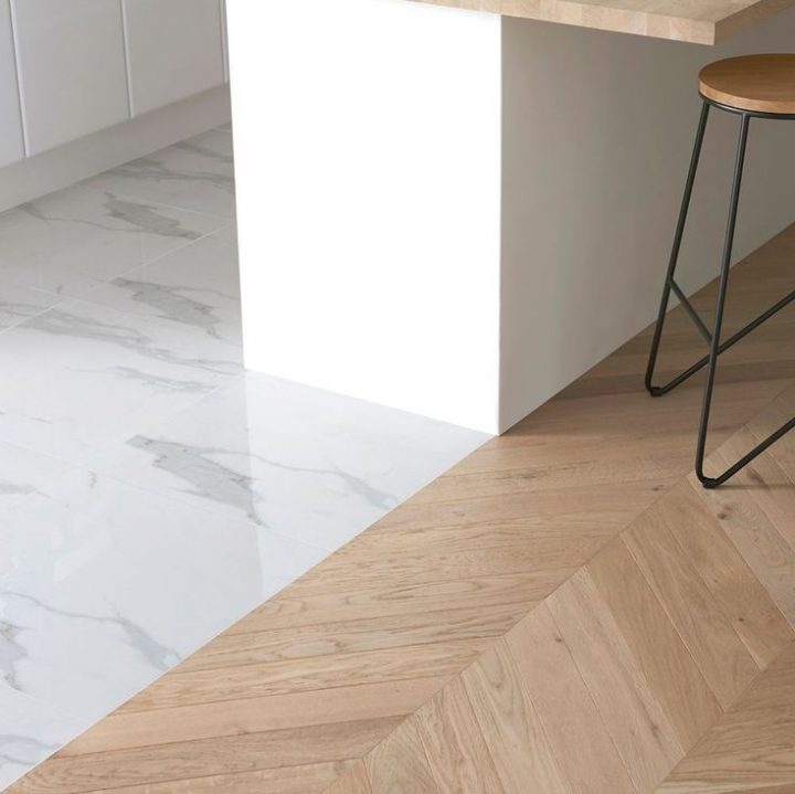 Parquet Contrecollé Eslov Pointe De Hongrie Chêne Verni destiné Parquet Massif Flottant Castorama Parquet Contrecollé Eslov Pointe De Hongrie Chêne Verni destiné Parquet Massif Flottant Castorama
