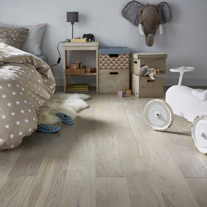 Parquet Contrecollé Forte Chêne Gris Clair Vitrifié L concernant Carrelage Imitation Parquet Chene Clair Parquet Contrecollé Forte Chêne Gris Clair Vitrifié L concernant Carrelage Imitation Parquet Chene Clair