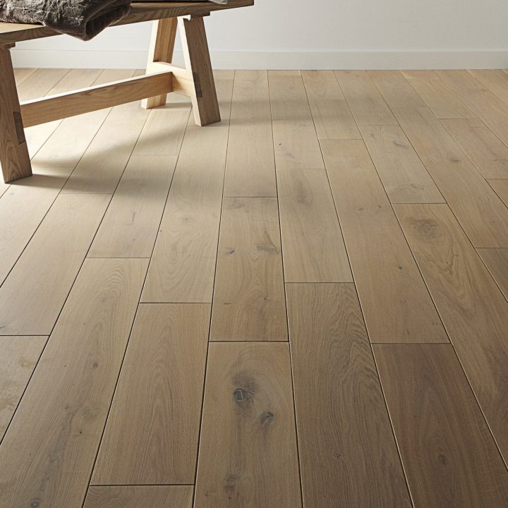 Parquet Massif Chêne Naturel Huilé Xl Artens Solid | Leroy pour Carrelage Imitation Parquet Chene Clair Parquet Massif Chêne Naturel Huilé Xl Artens Solid | Leroy pour Carrelage Imitation Parquet Chene Clair
