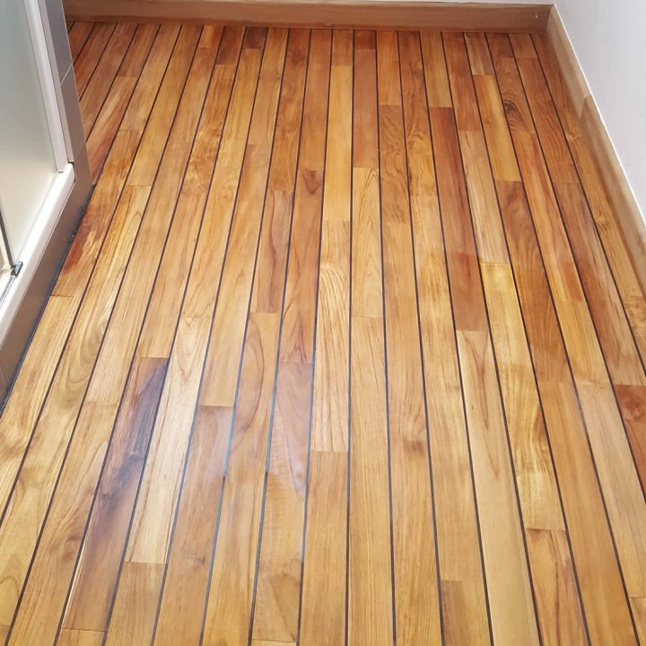 Parquet Massif Pour Salle De Bain En Teck ! dedans Parquet Special Salle De Bain Parquet Massif Pour Salle De Bain En Teck ! dedans Parquet Special Salle De Bain