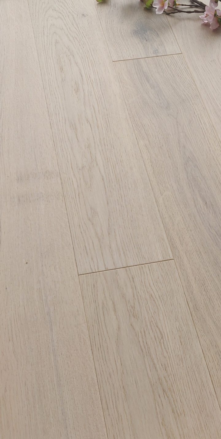 Parquet Vieilli Blanchi – Gamboahinestrosa encequiconcerne Parquet Vieilli Blanchi