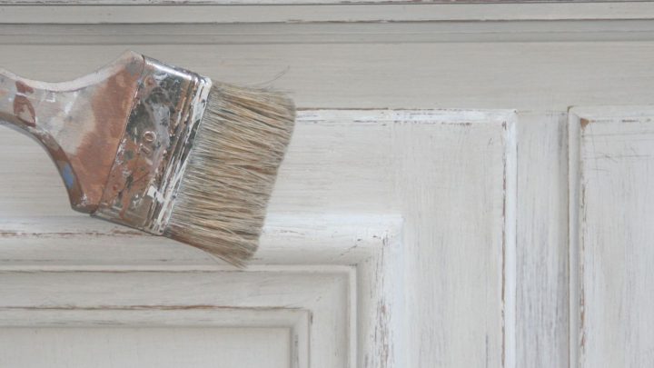 Patine : 5 Erreurs À Éviter Pour Patiner Un Meuble intérieur Patiner Un Meuble Ancien