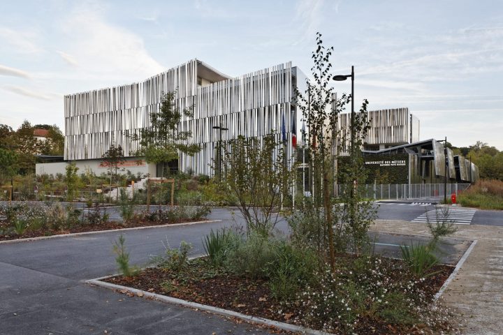 Patrick Arotcharen · Chamber Of Trades, Pays Basque · Divisare dedans Chambre Des Metiers Bayonne Patrick Arotcharen · Chamber Of Trades, Pays Basque · Divisare dedans Chambre Des Metiers Bayonne