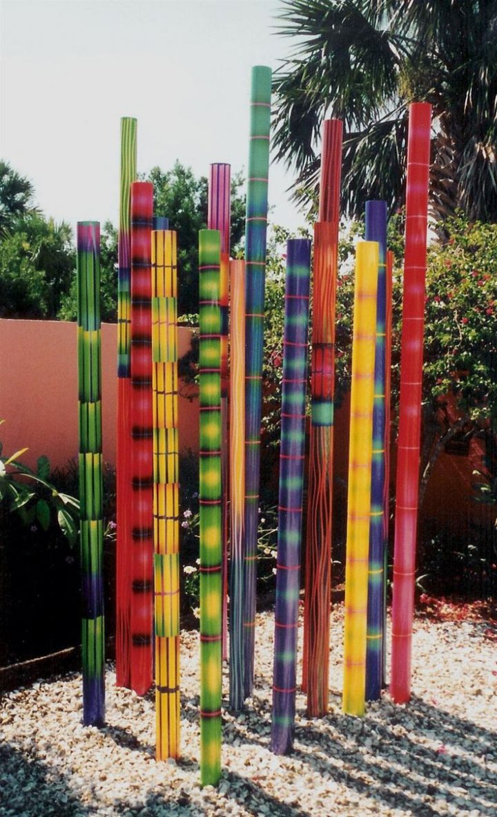 Peindre Des Bambous Pour Un Jardin Coloré | Sculpture concernant Déco Jardin Bambou