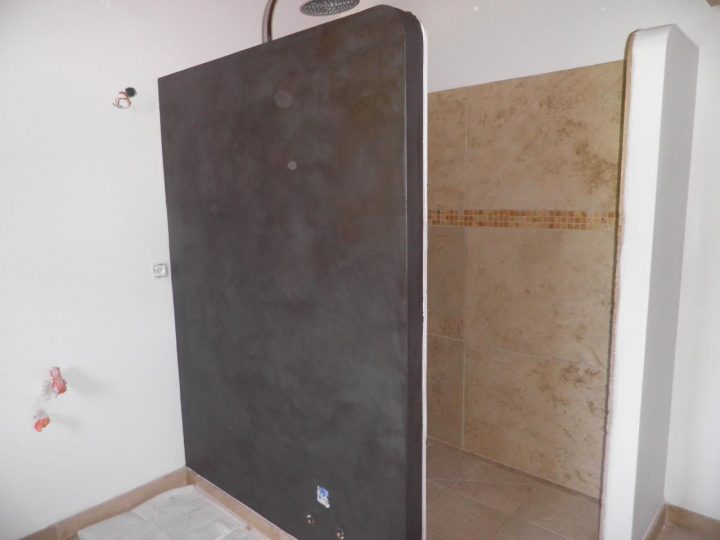 Peinture Blanche Et Réalisation D'un Mur En Enduit Metalo à Enduit Hydrofuge Salle De Bain Peinture Blanche Et Réalisation D'un Mur En Enduit Metalo à Enduit Hydrofuge Salle De Bain