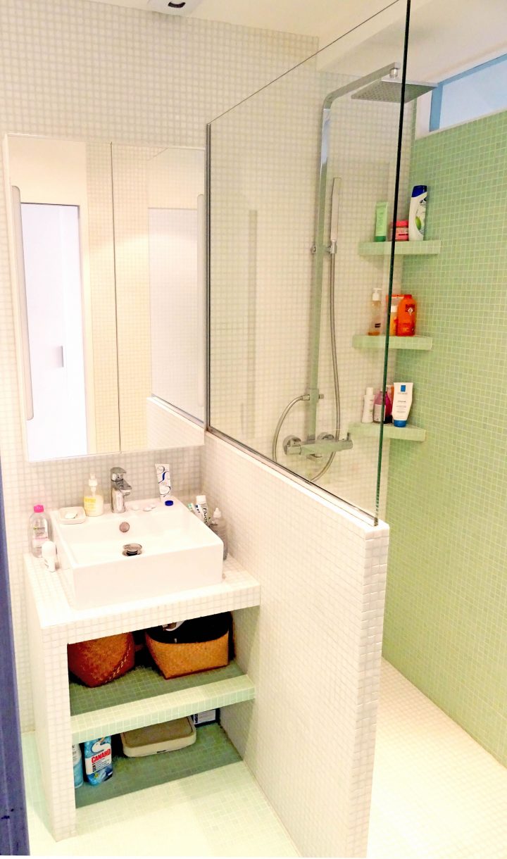 Petite Salle De Bains : 33 Idées Pour La Décorer Et L encequiconcerne Idée Déco Petite Salle De Bain