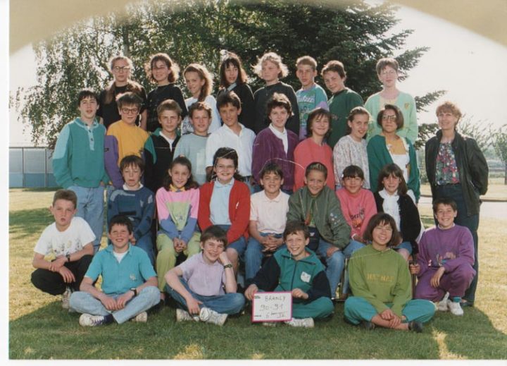 Photo De Classe 6Ème 4 De 1990, Collège Edouard Branly tout Johnny Menut