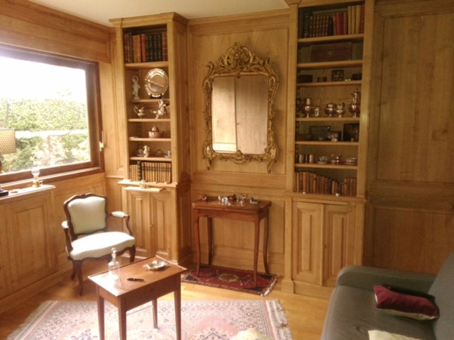 Pièce En Boiserie Haute Avec Paire De Bibliothèques dedans Bibliothèque But