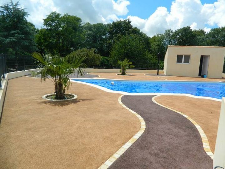 Plage Piscine Beton Drainant à Plage De Piscine En Béton Imprimé