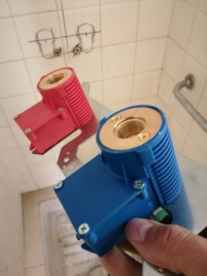 Platine De Douche À Engraver : Privilégiez De La Bonne Came concernant Platine De Douche Platine De Douche À Engraver : Privilégiez De La Bonne Came concernant Platine De Douche