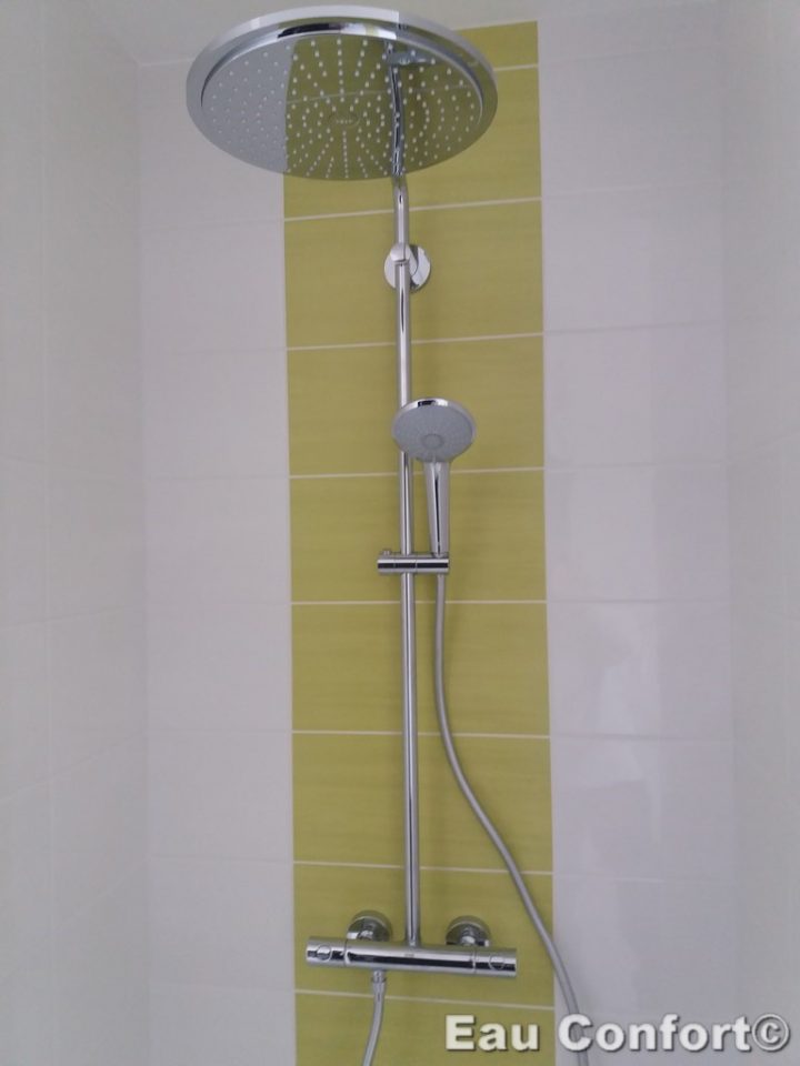 Plombier Colonne De Douche Grohe Grau D'agde encequiconcerne Colonne De Douche Roca