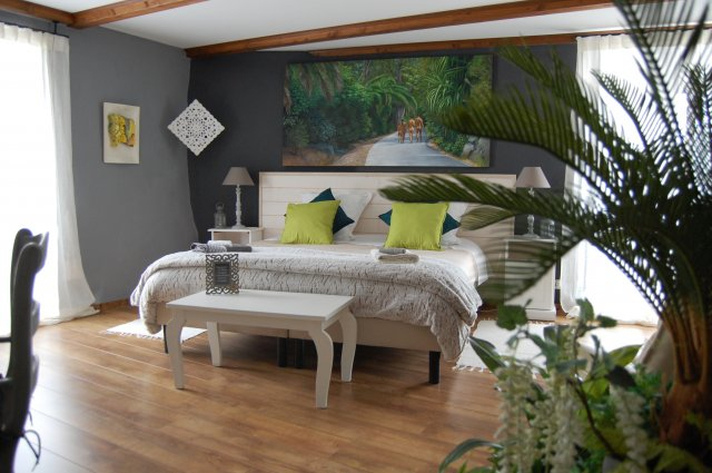 Porte De Besse, Chambre D'Hôte À Chalencon, Ardeche 07 à Chambre D Hote Ardeche Sud Porte De Besse, Chambre D'Hôte À Chalencon, Ardeche 07 à Chambre D Hote Ardeche Sud