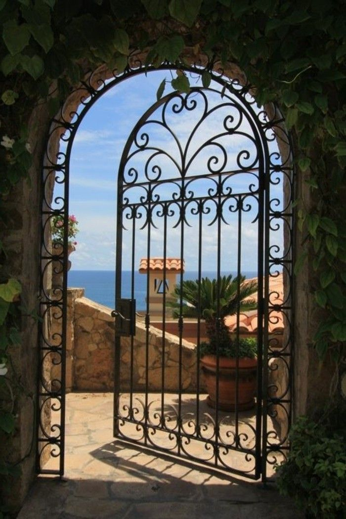 Porte En Fer Forgé – Plus De 40 Modèles Fascinants dedans Arche De Jardin En Fer Forgé Porte En Fer Forgé – Plus De 40 Modèles Fascinants dedans Arche De Jardin En Fer Forgé