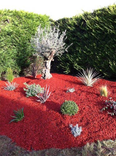 Pose De Paillage Naturel Coloré À Pont De Buis Les concernant Copeaux De Bois Pour Jardin