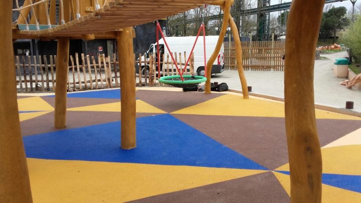 Pose De Sol Souple Amortissant – Sol Souple Aire De Jeux destiné Revêtement Sol Crèche Pose De Sol Souple Amortissant – Sol Souple Aire De Jeux destiné Revêtement Sol Crèche