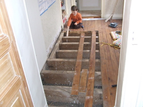 Pose D’un Parquet Chêne Massif À Clouer – Brico-Info – Le tout Parquet Chêne Massif Brut Brico Dépôt