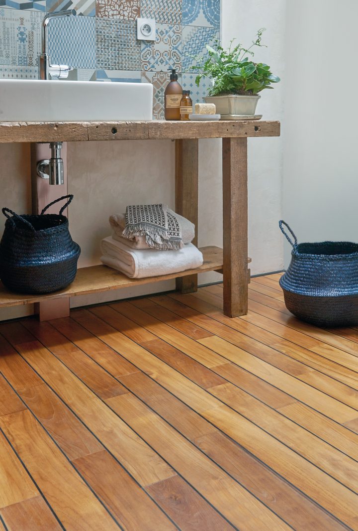 Puis-Je Poser Un Parquet Dans Ma Salle De Bains ? à Parquet Special Salle De Bain Puis-Je Poser Un Parquet Dans Ma Salle De Bains ? à Parquet Special Salle De Bain