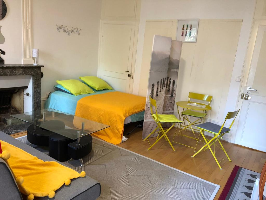 Quinemant Lodge (France Thonon-Les-Bains) - Booking à Chambre D Hote Thonon Les Bains