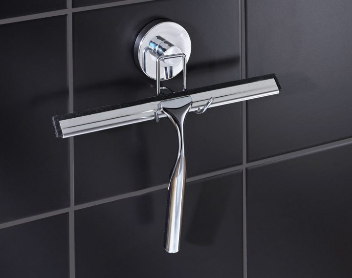 Raclette De Douche À Suspendre Par Ventouse | Becquet avec Raclette Salle De Bain Raclette De Douche À Suspendre Par Ventouse | Becquet avec Raclette Salle De Bain