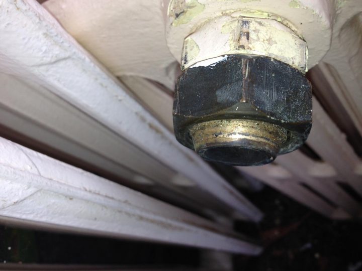 Radiateur En Fonte Et Robinet Thermostatique Neuf à Robinet Thermostatique Radiateur Fonte