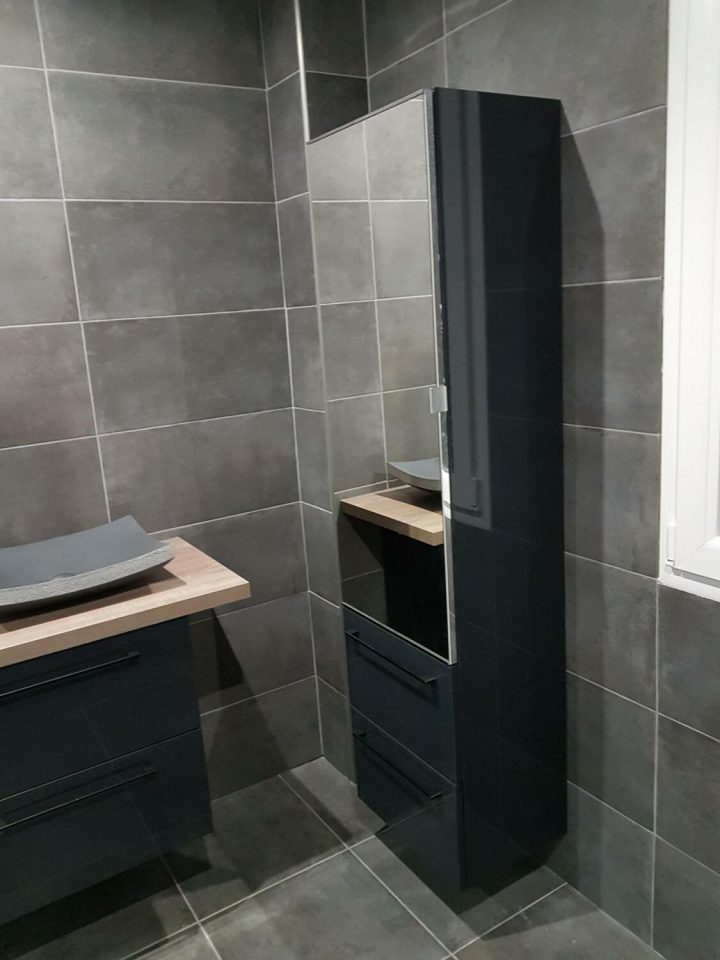 Rangement Salle De Bain : Nos 25 Astuces ! – Kozikaza tout Placard Mural Salle De Bain