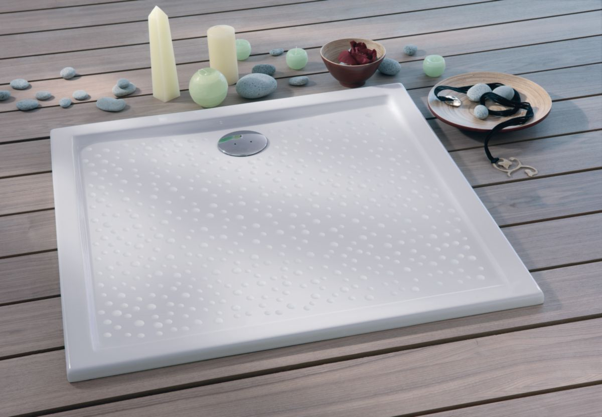 Receveur Bastia Céramique 90 X 90 Extra-Plat À Encastrer Bord Aminci  Présentant Un Accès Avec Un Ressaut Inférieur À 2 Cm Pour Bonde Siphoïd serapportantà Receveur De Douche Extra Plat 90X90