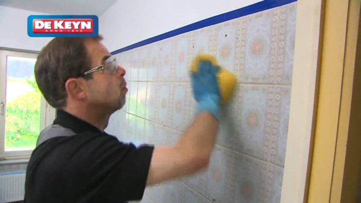 Remettre Sa Salle De Bain À Neuf Peinture Pour Carrelage destiné Peinture Étanche Salle De Bain