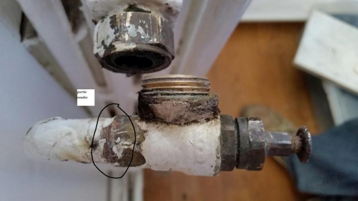 Remplacer Robinet De Radiateur En Fonte Soudé encequiconcerne Robinet Thermostatique Radiateur Fonte
