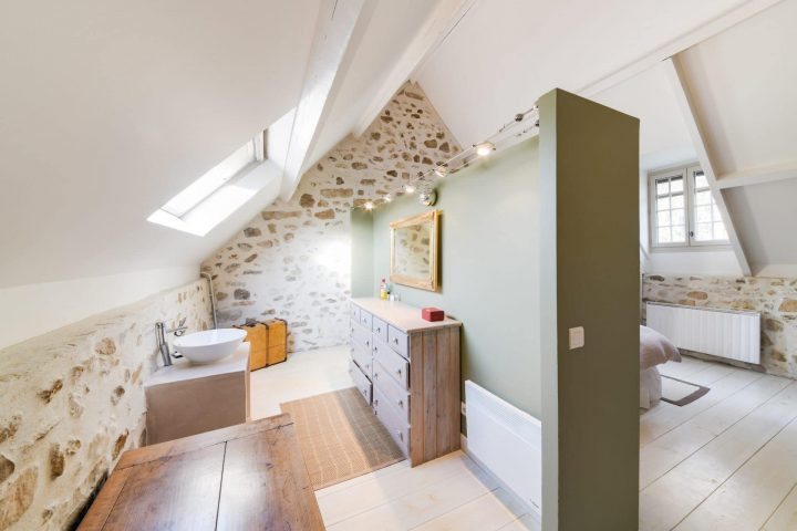 Rénovation Salle De Bain : Guide, Prix Au M2 Et Devis – Illico Travaux serapportantà Prix D Une Salle De Bain Complète