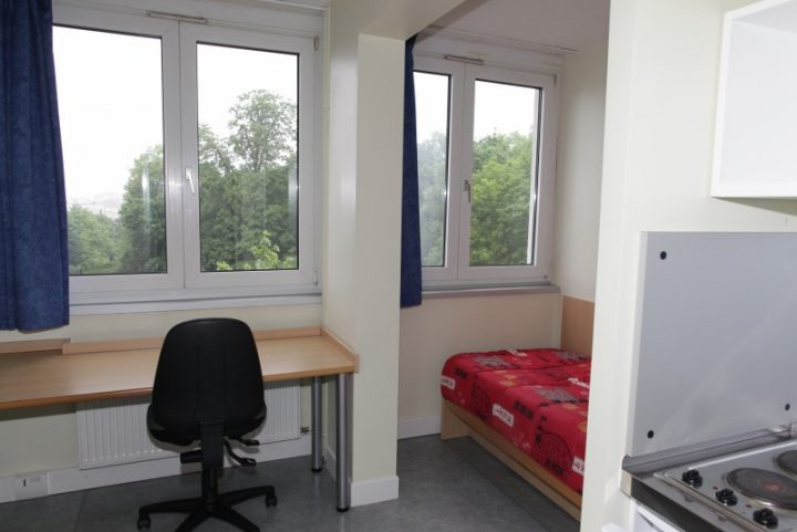 Résidence Crous : Charmois (54) Vandœuvre-Lès-Nancy – Lokaviz destiné Douche Nancy