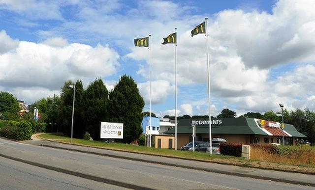 Restaurant / Carhaix-Plouguer / Mac Donald'S tout Location Vacances Carhaix Plouguer