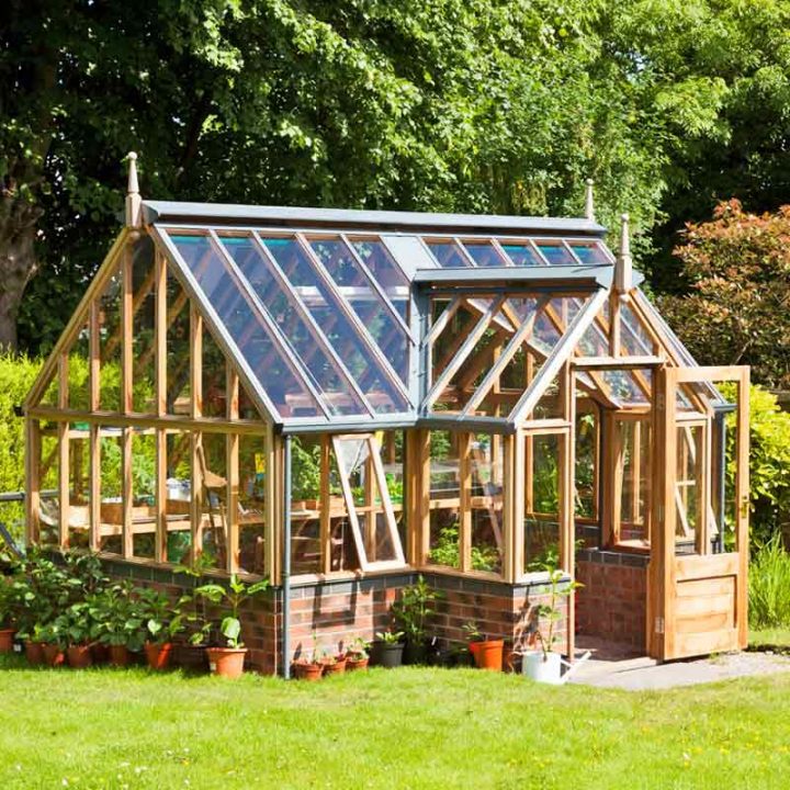 Retrouvez Nos Conseils Déco Et Aménagement Jardin dedans Serre De Jardin D Occasion