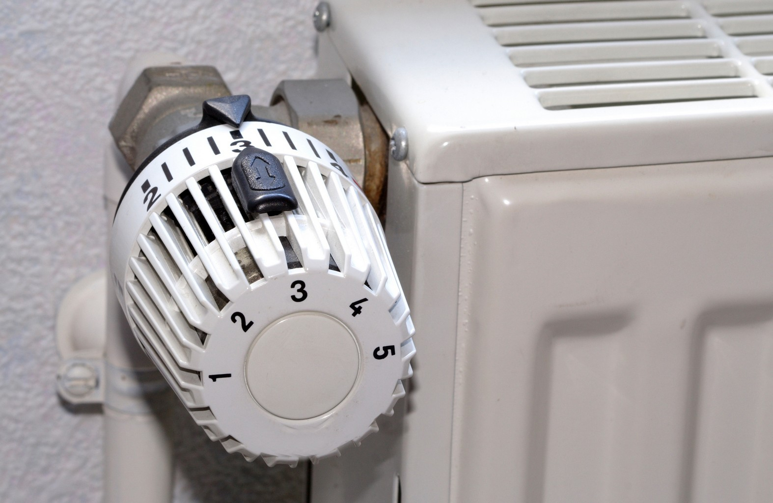 Robinet Thermostatique : S'équiper Et Économiser | Pratique.fr destiné Changer Un Robinet Thermostatique