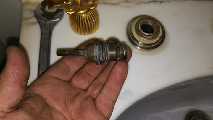 Robinets Anciens (Page 1) – Composants, Sécurité Et concernant Robinet Radiateur Ancien Robinets Anciens (Page 1) – Composants, Sécurité Et concernant Robinet Radiateur Ancien