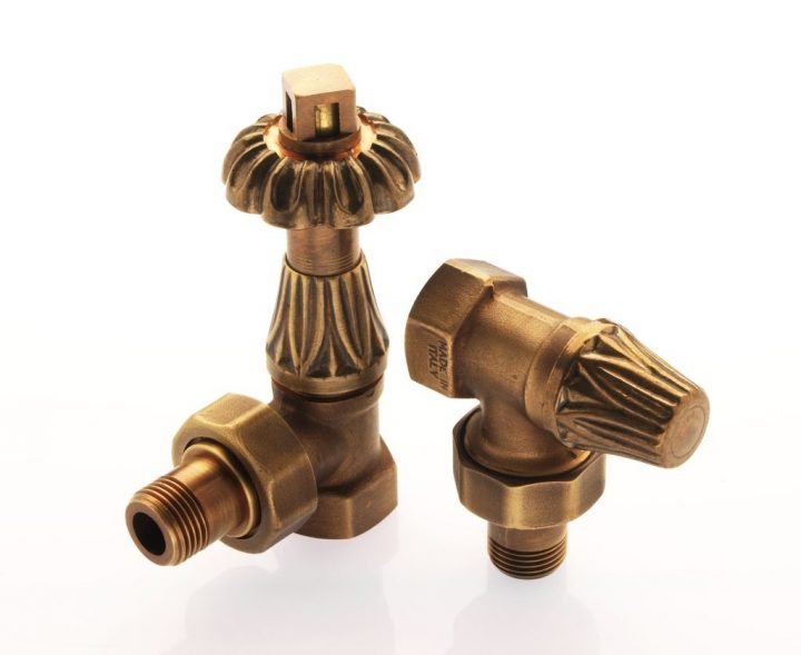 Robinets Et Accessoires (Avec Images) | Renovation Baignoire concernant Tete De Robinet Radiateur