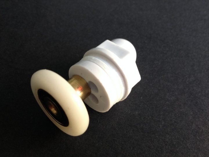 Roulette Cabine Douche Excentrique (Lot De 4) intérieur Roulettes Cabine De Douche