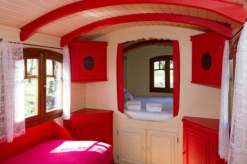 Roulotte Tzigane, Hébergement Insolite Près De Bordeaux En concernant Enchanteur Gel Douche