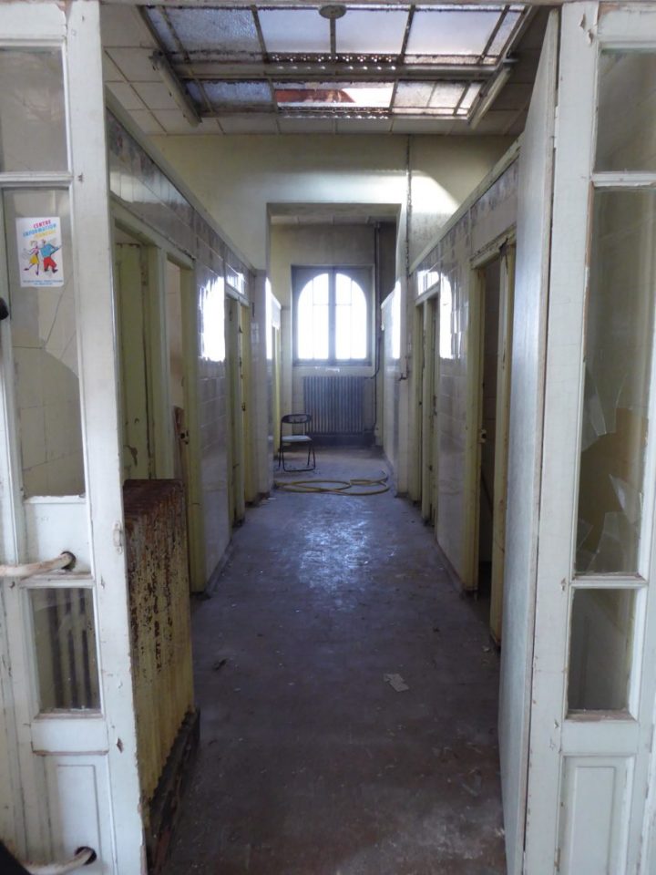 Saint-Nazaire : Début Des Travaux Aux Bains-Douches De Méan dedans Bain Douche Nancy