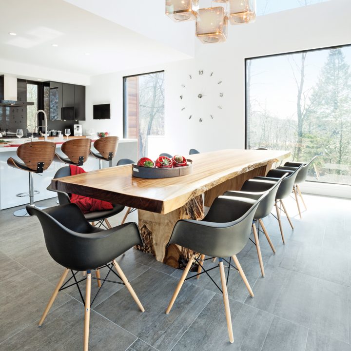 Salle À Manger Contemporaine Et Conviviale – Je Décore encequiconcerne Modèle De Salle À Manger Contemporaine