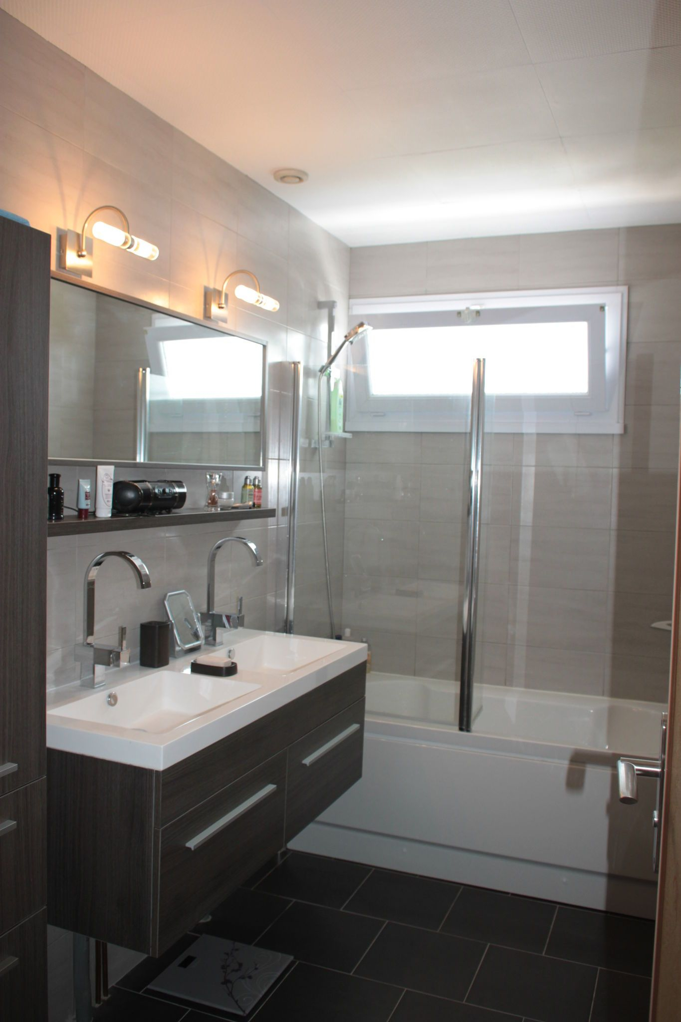 Salle De Bain Grise - Recherche Google intérieur Sall De Bain Salle De Bain Grise - Recherche Google intérieur Sall De Bain