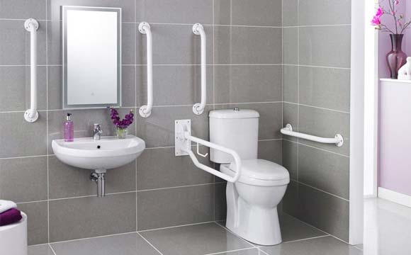 Salle De Bain Personnes Agées | Aménagement Pour Senior pour Aide Au Bain